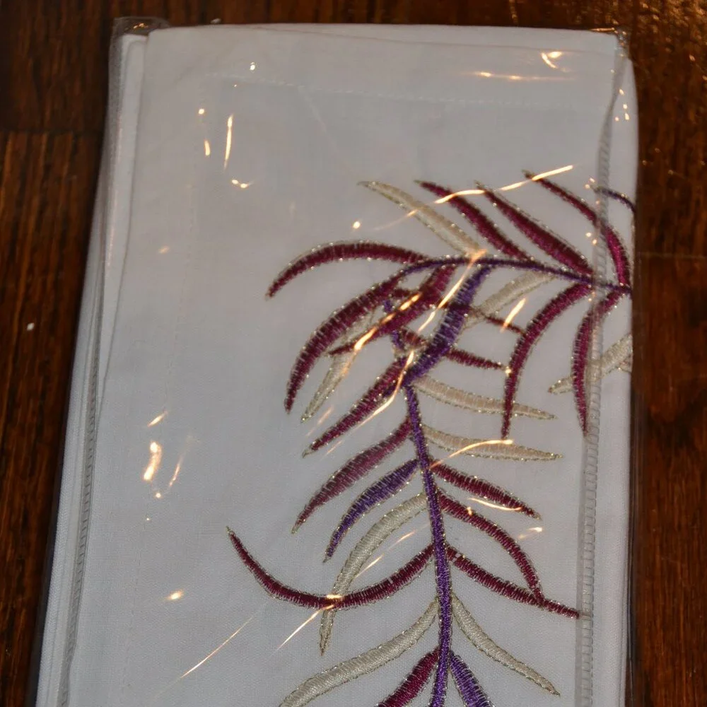 RARE SET KIM SEYBERT LIVING 4 PURPLE EMBROIDERED FEATHER 21